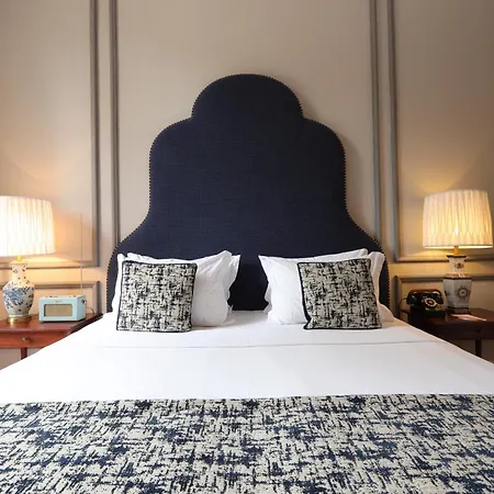 Casa Oliver Boutique - Principe Real Bed and breakfast