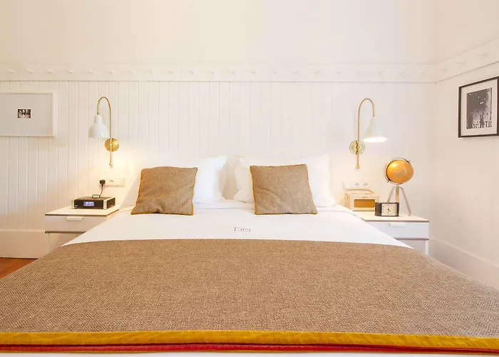 Casa Oliver Boutique - Principe Real Bed & Breakfast 4*