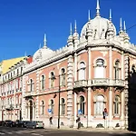Casa Oliver Boutique - Principe Real Bed & Breakfast 4*
