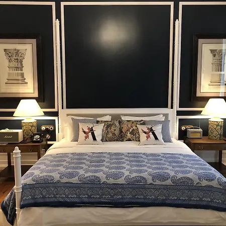 Casa Oliver Boutique - Principe Real Bed and Breakfast